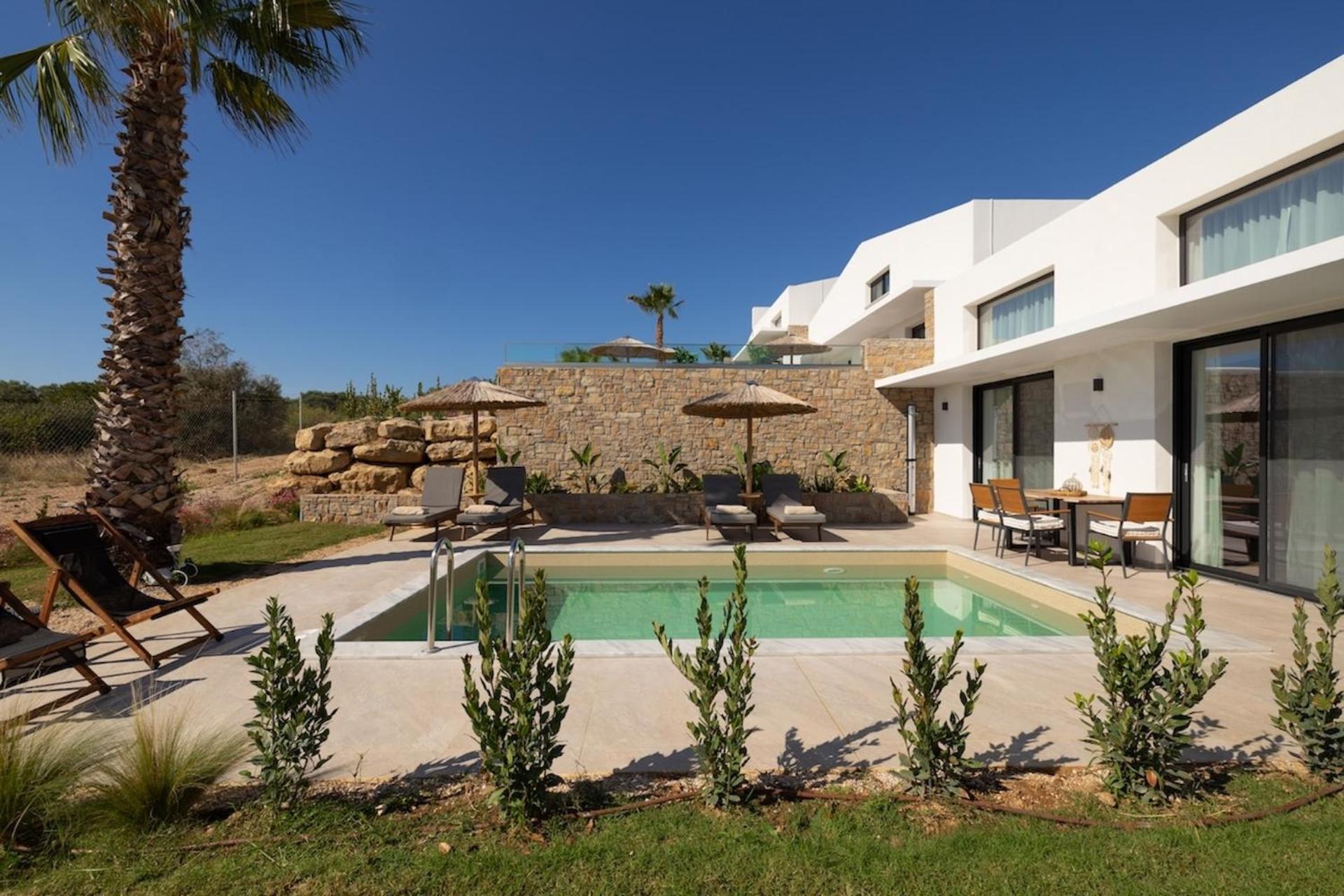 Flamingo View Suites & Villas Nea Poteidaia Bagian luar foto