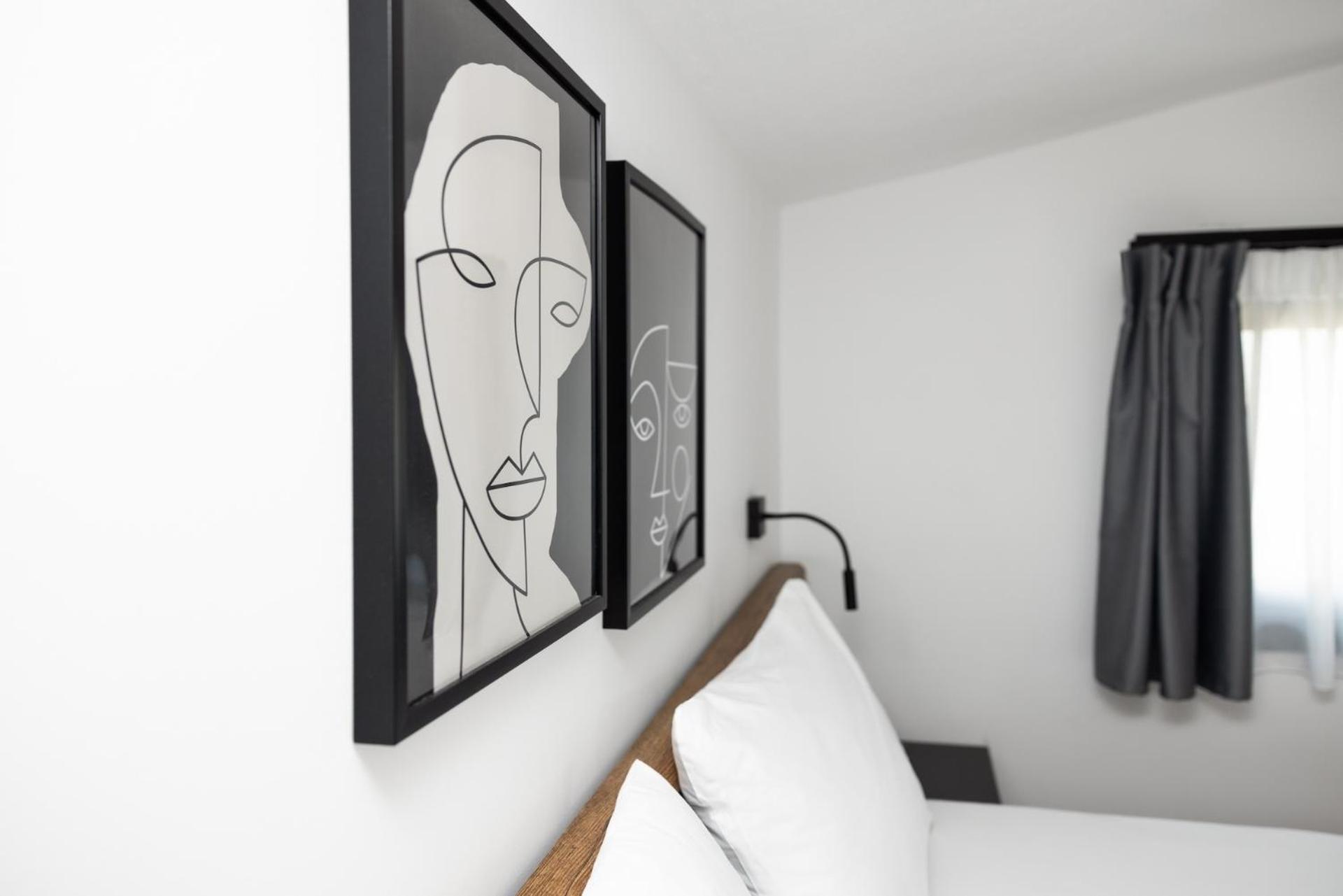 Flamingo View Suites & Villas Nea Poteidaia Bagian luar foto