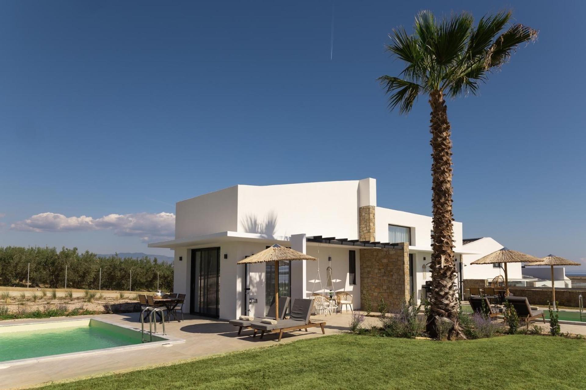 Flamingo View Suites & Villas Nea Poteidaia Bagian luar foto